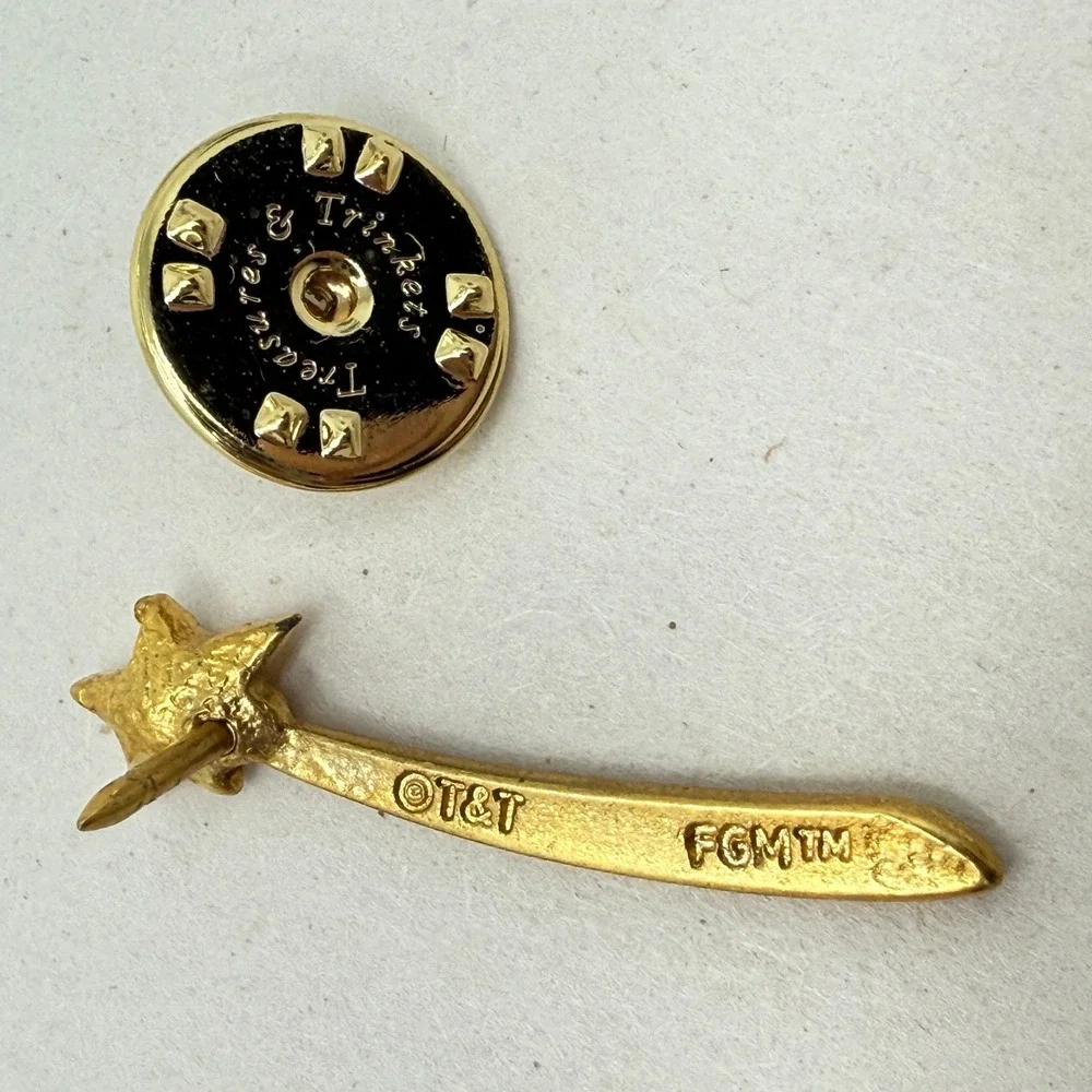 Set of 12 Shooting Star Crystal Lapel Pins Tie‎ Tacks Treasures & Trinkets